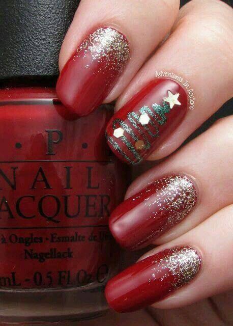 Red in combination with sequins looks fantastic. Christmas tree on your middle finger is pure holiday art. #winternails #naildesign
