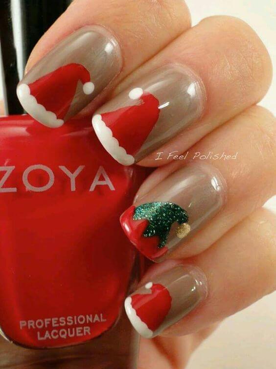 Santa Claus and his elves on your fingernails will revive the real spirit of holidays, gifts, and Christmas. #winternails #naildesign