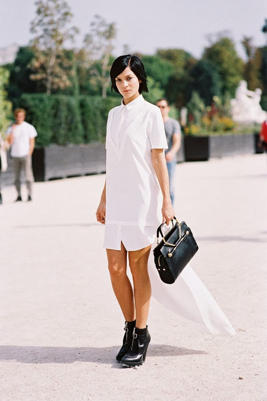 Black boots and a white shirtdress are an amazing combination!
