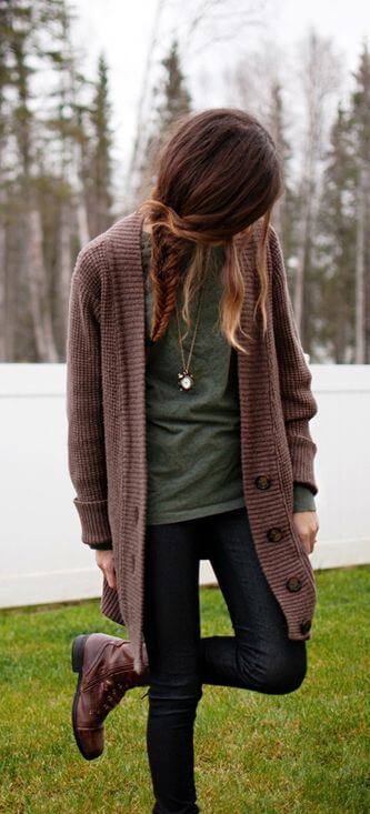 Finish off your street style with this cozy cardigan.