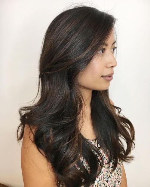 Chestnut brown complements with black. Partial highlights will make you look fresh and your hair renewed. #haircolor #warmblackhair