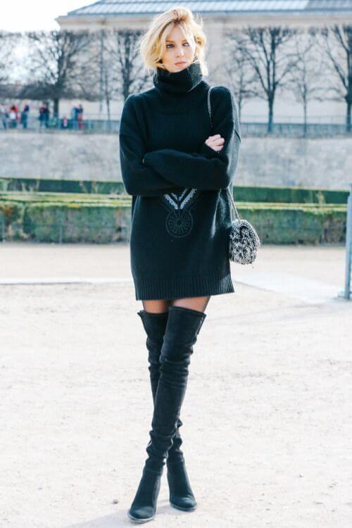 Long legs and sweater dress are not reserved only for supermodels. You can pull off this look yourself - pair your over-the-knee boots with a grey sweater dress and make yourself cozy. #highboots #winteroutfits