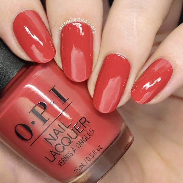 Burnt orange-red is ideal for all seasons #nailcolor