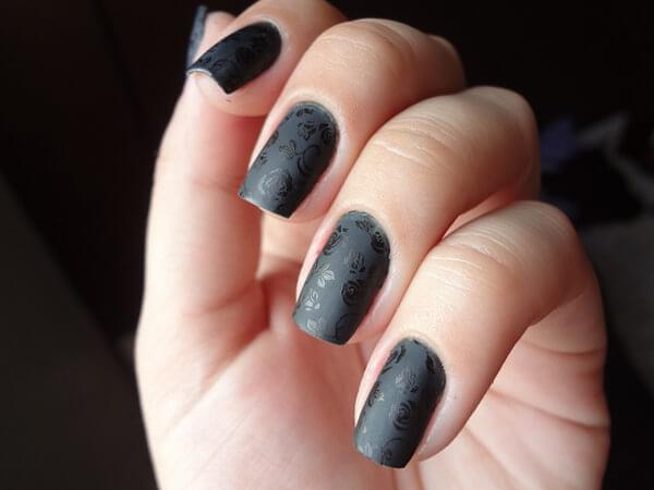 Black Matte Nails