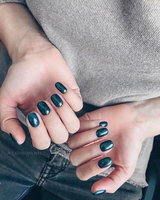 Emerald Green Nails