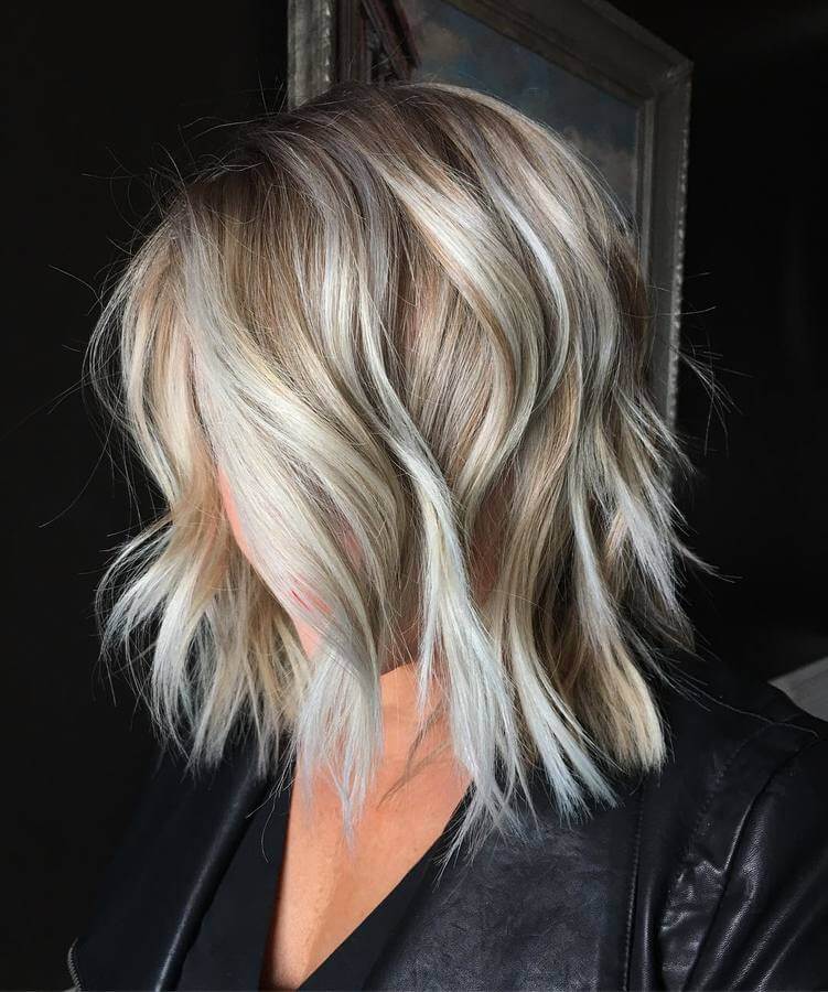 25 Wavy Lob Hairstyle Looks That Never Go Out Of Fashion BelleTag