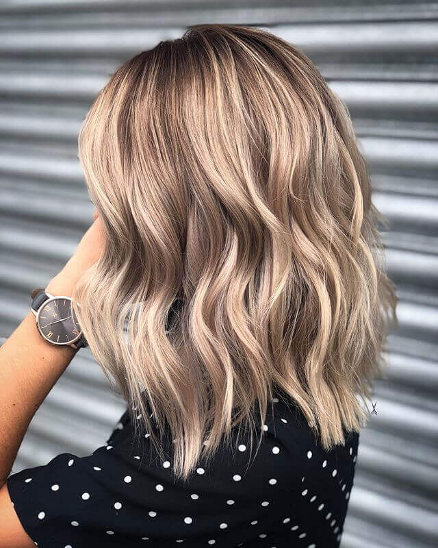 10 Simple Lob Hair Styles for Women Medium Haircut with Thick Thick 2021