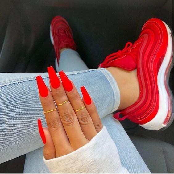 Stylish Coral Red Nails