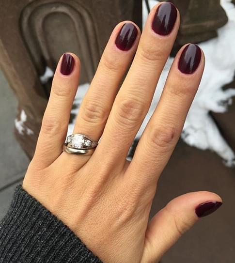 Nails with Shades of Red or Burgundy