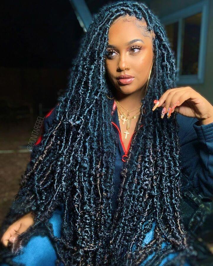 Amazing faux locs hairstyle