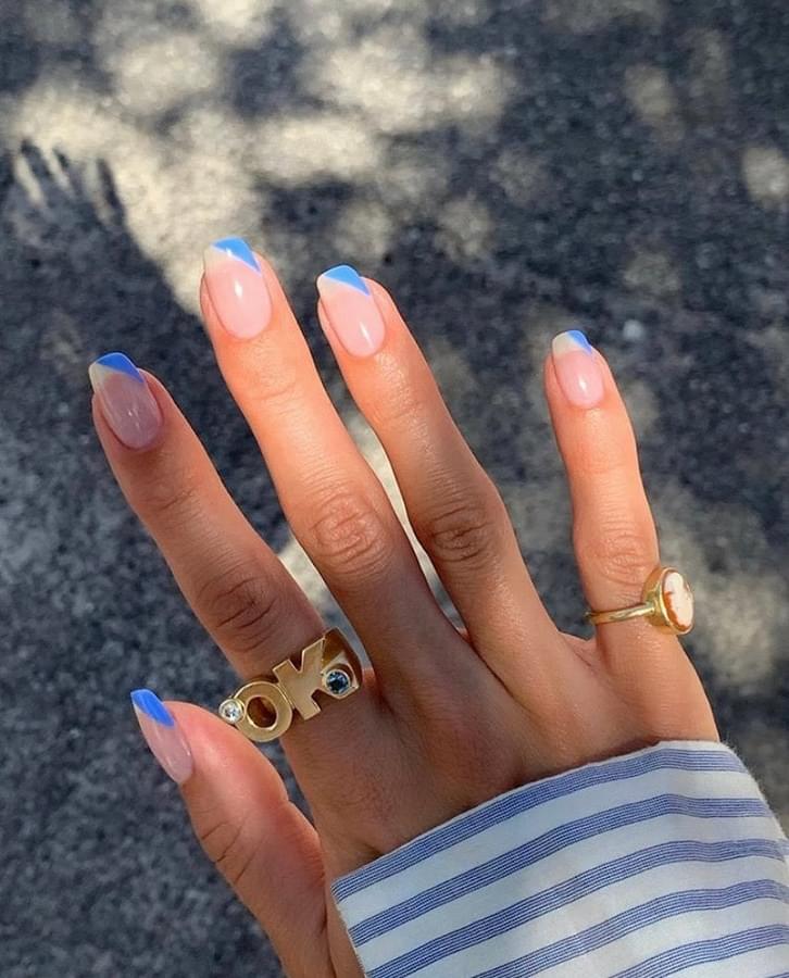 Long and Delicate Nails with Blue Stripes