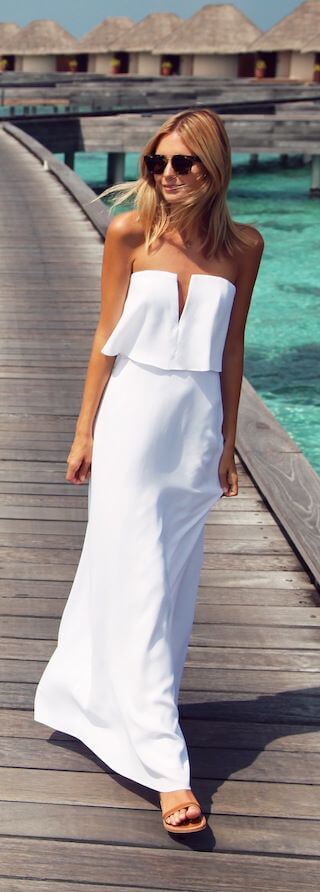 Strapless styling: Simple, easy-going and carefree, this sleeveless style is perfect from the beach to the bar.