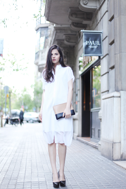 14 Outfits Showing How To Style A White Shirt Dress - BelleTag