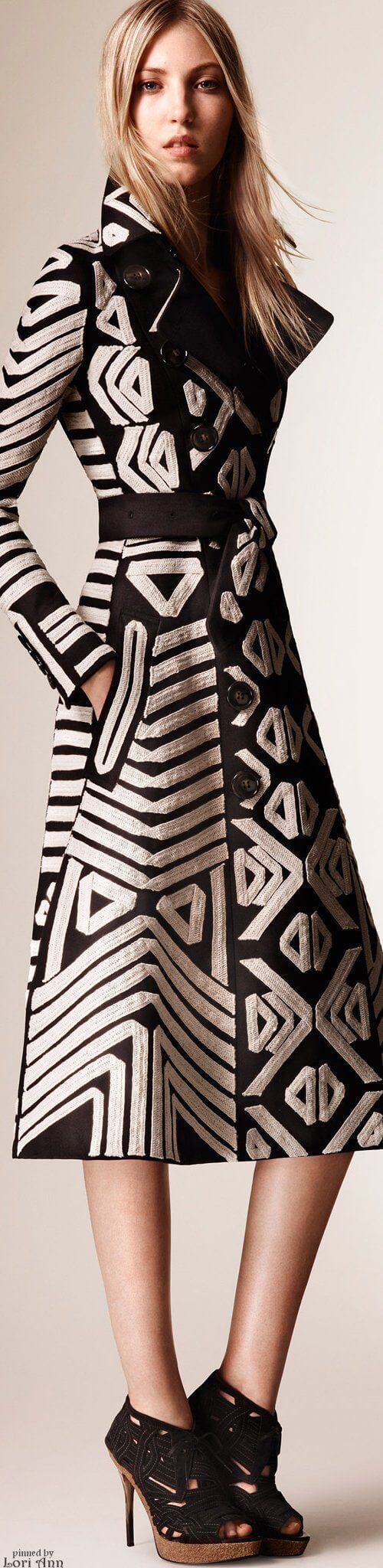 Extravagant and bold, this black and white geometric pattern is perfect for showing your style during fall times.