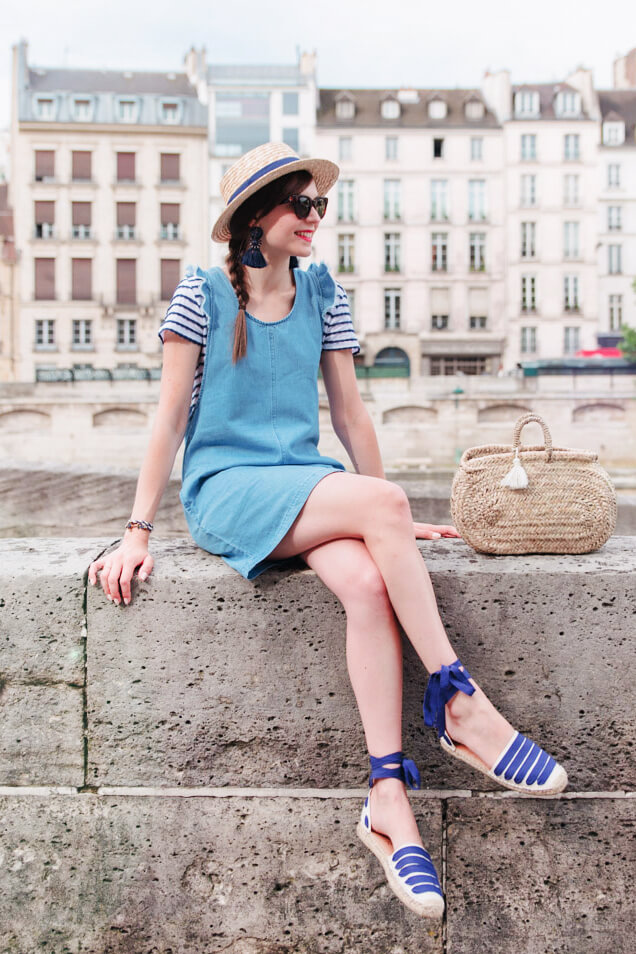 Denim and stripes make the best girl next door combo for summer if you ask a Frenchie!