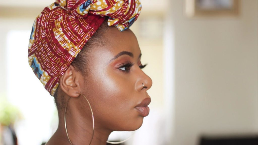 Natural makeup look for black women
