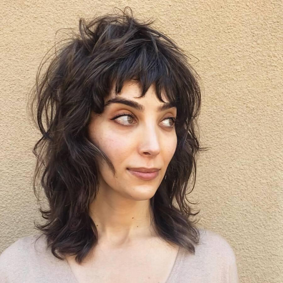 25 Stylish And Unique Shag Haircuts With Bangs - BelleTag
