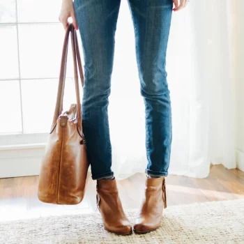 Find out how to match purse and shoes