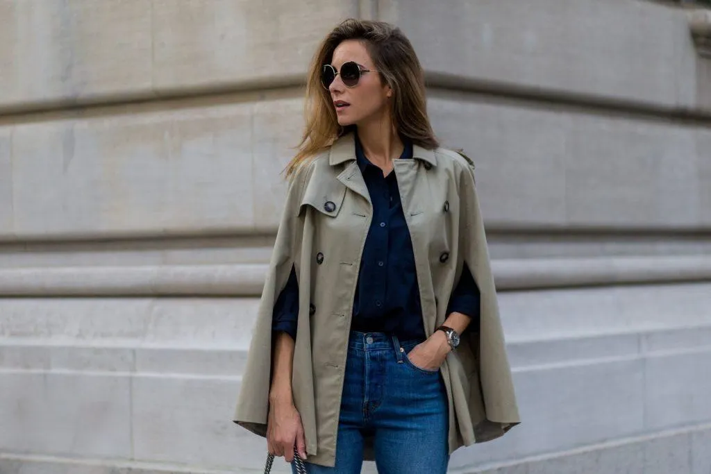 Cape Coat in Winter: Dressing Ideas and Style Guide - BelleTag