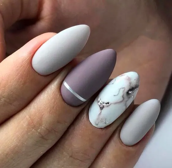 Marble Inspired Nail Desing