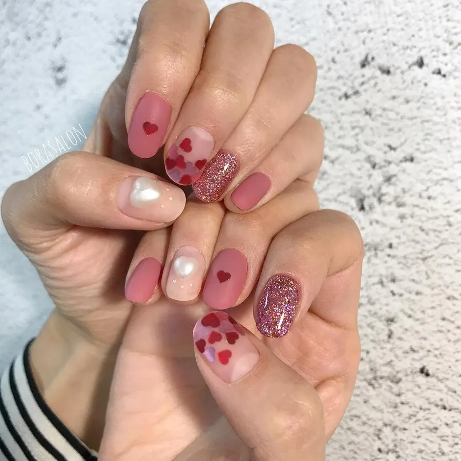 Fuchsia Girly Nails