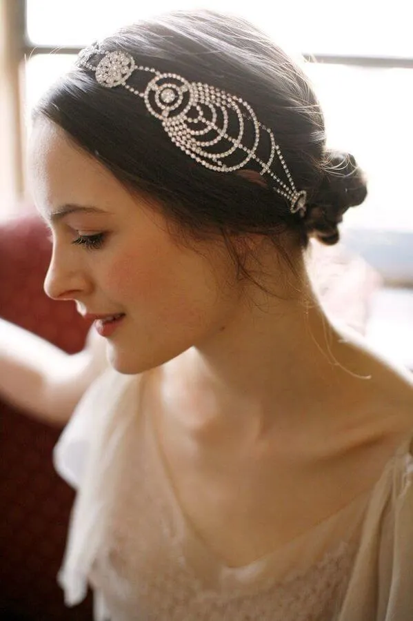 Perfect wedding hairstyle with retro accessory