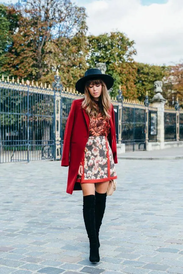 If you prefer to out looking sophisticated and polished, then opt for the look like this. Floral print, lace top, red coat as well as tall boots will make you queen of the night. #cluboutfit #highboots