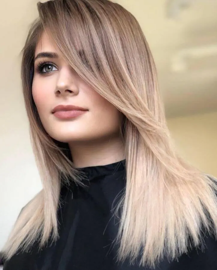Straight hairstyles sales with side bangs