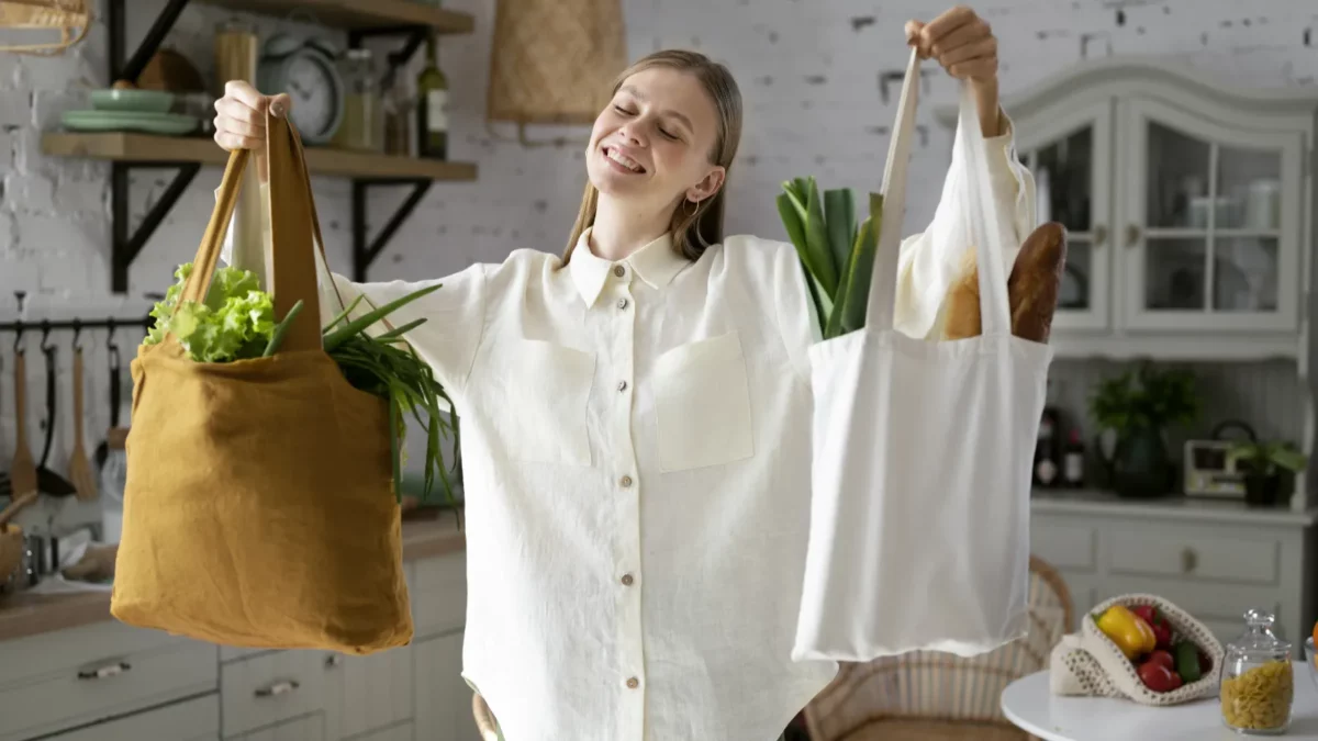 Woman with zero-waste grocery bags